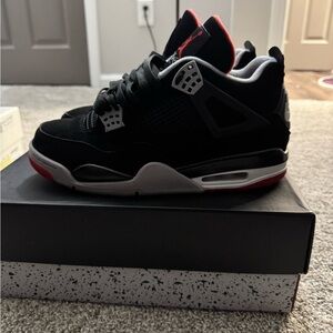 Jordan 4 “Bred”